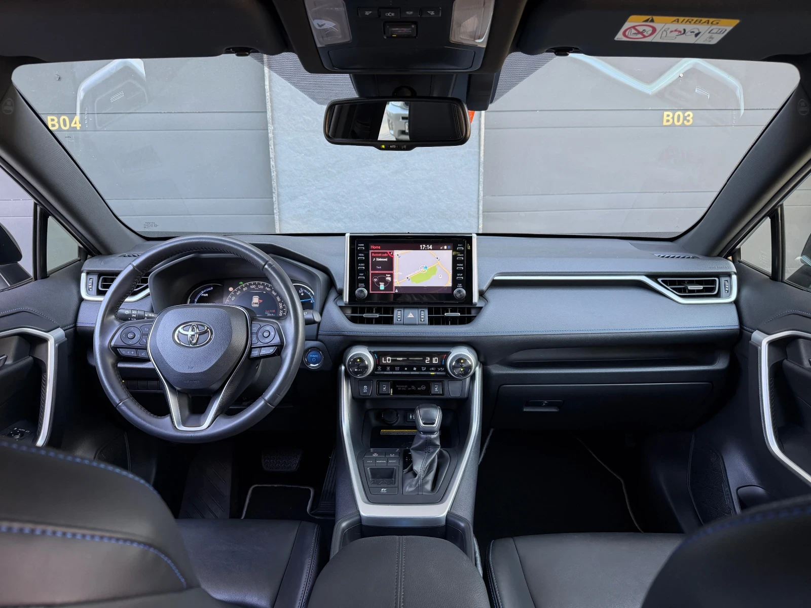 Toyota Rav4 Hybrid // STYLE + // Гаранционна до 2029г, снимка 10 - Автомобили и джипове - 54948348