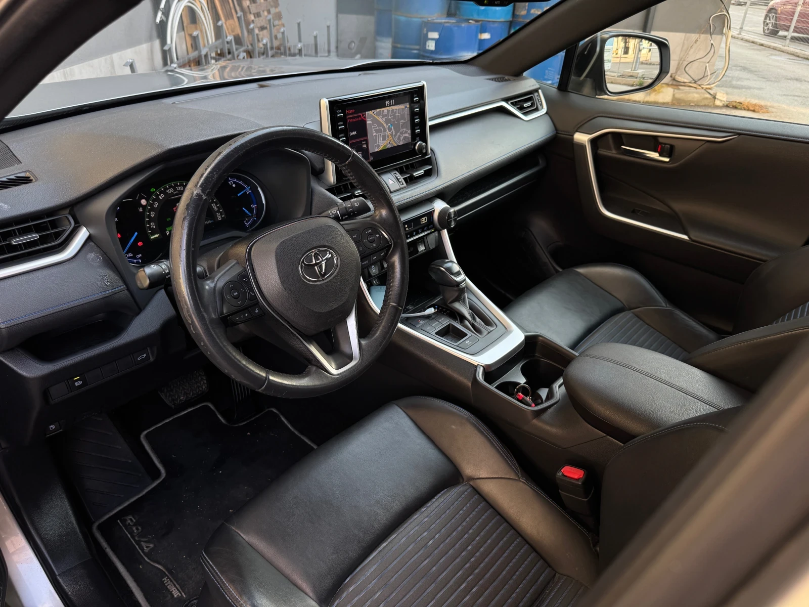 Toyota Rav4 Hybrid // STYLE // ����������� �� 2029� | Mobile.bg � ����������� 5