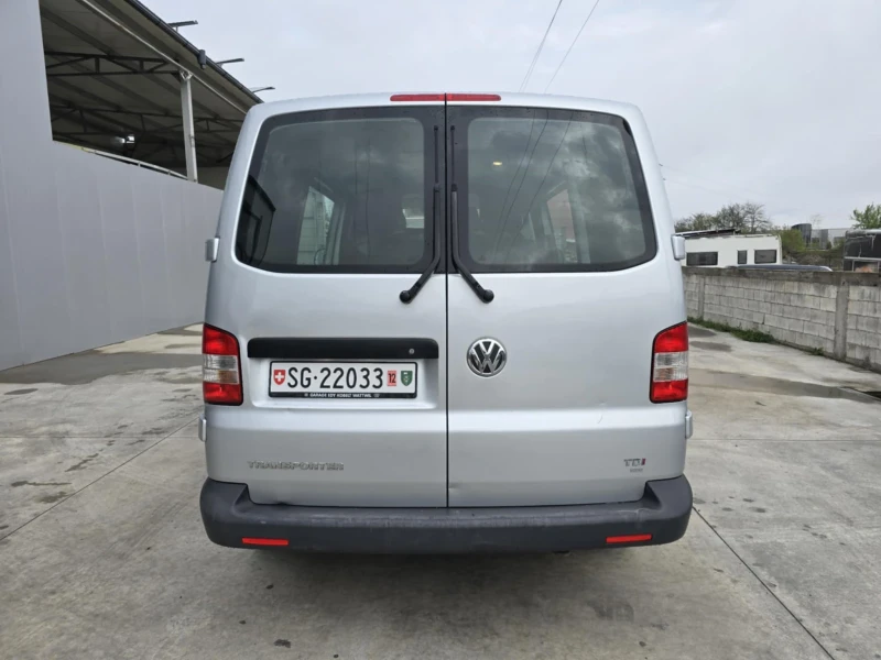 VW Transporter T5, снимка 4 - Бусове и автобуси - 51909387