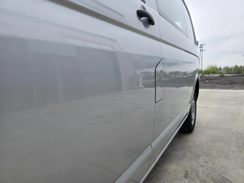 VW Transporter T5, снимка 13 - Бусове и автобуси - 51909387