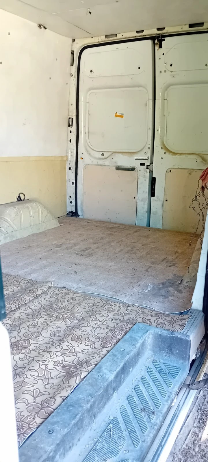 Ford Transit 2.4TDCI  RWD-MK7, снимка 9 - Бусове и автобуси - 54004203