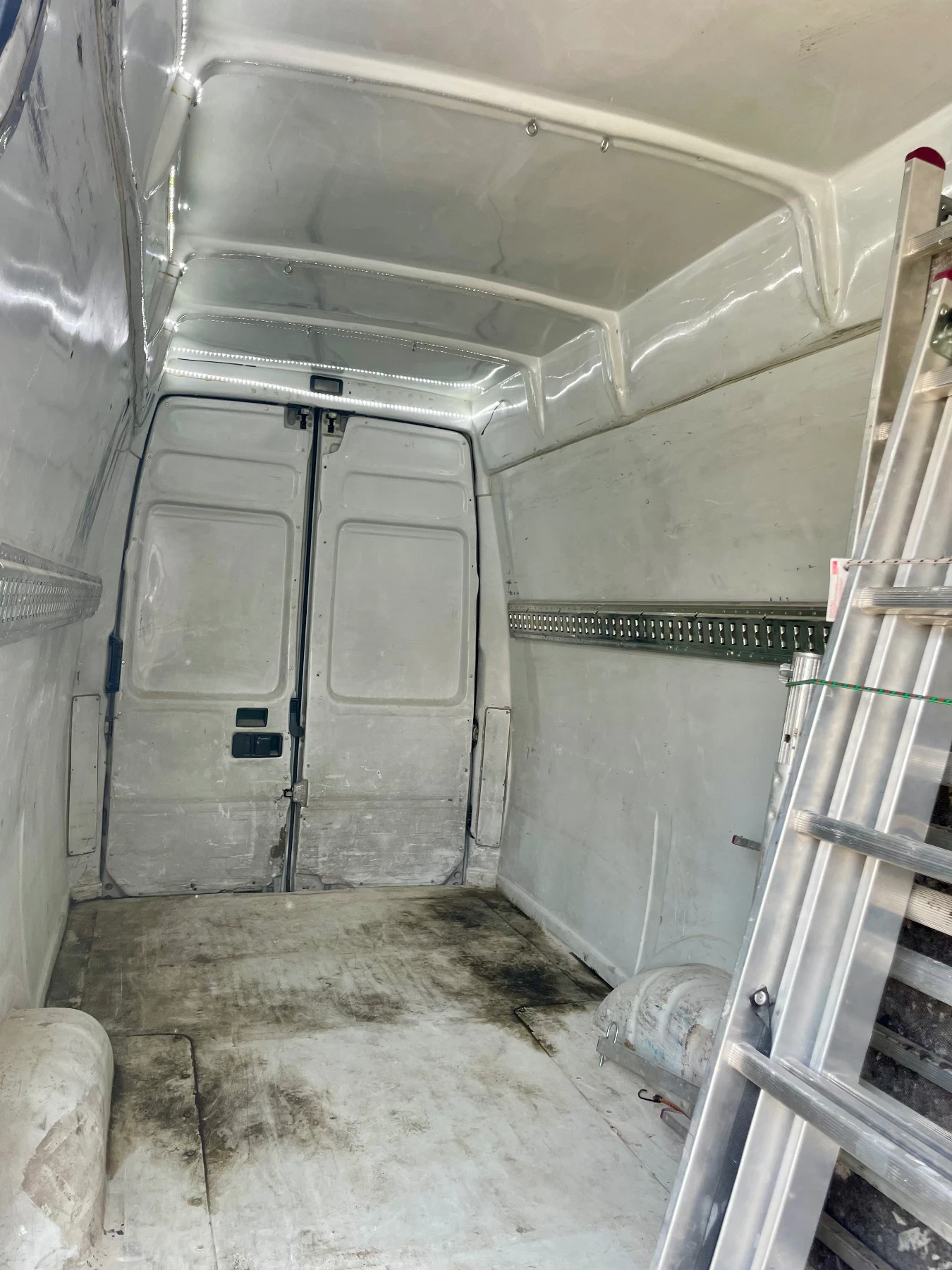 Iveco 35c15 3.0D - изображение 8