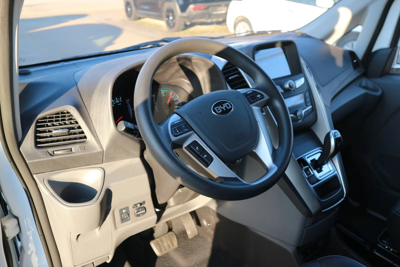 BYD ETP 3 Camera/Voice control /  - изображение 7