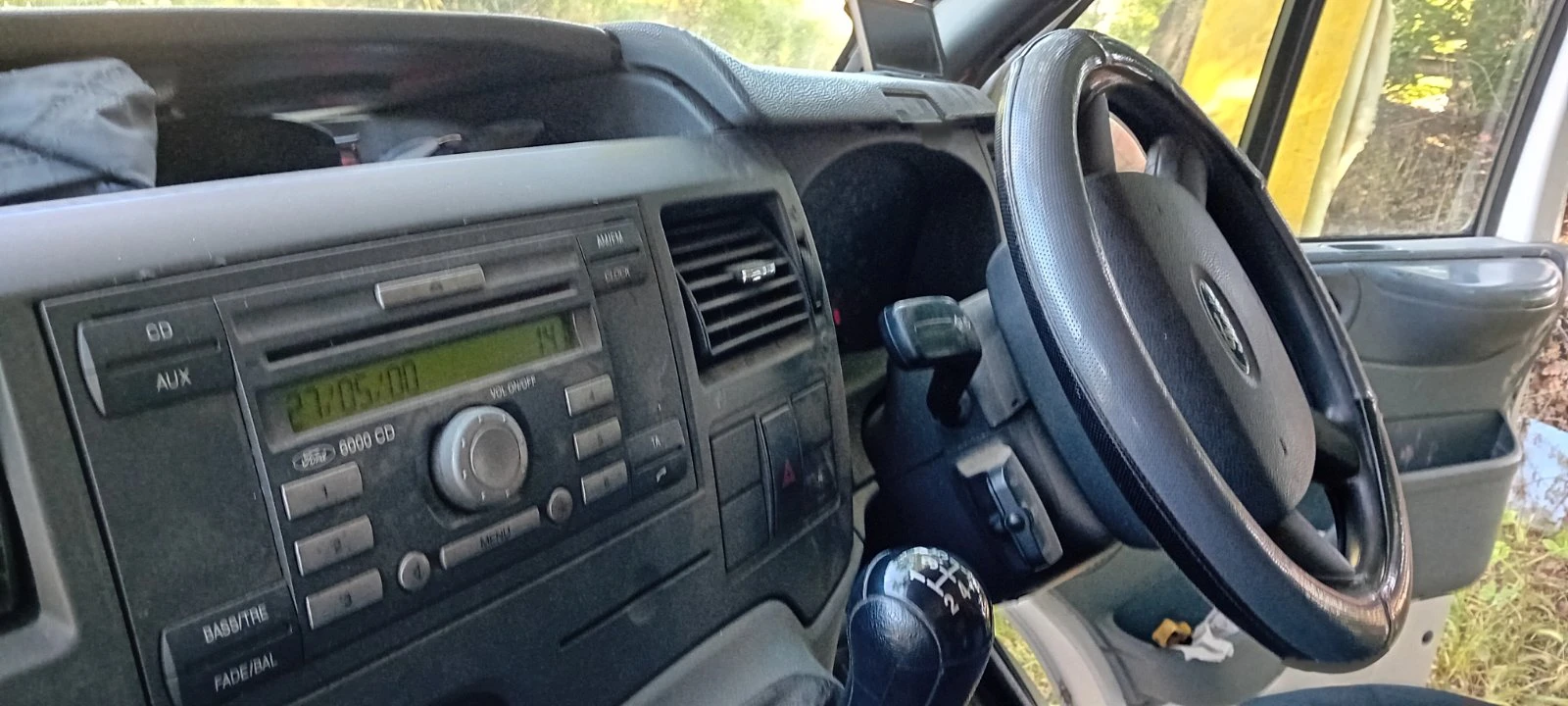 Ford Transit 2.4TDCI  RWD-MK7, снимка 14 - Бусове и автобуси - 54004203