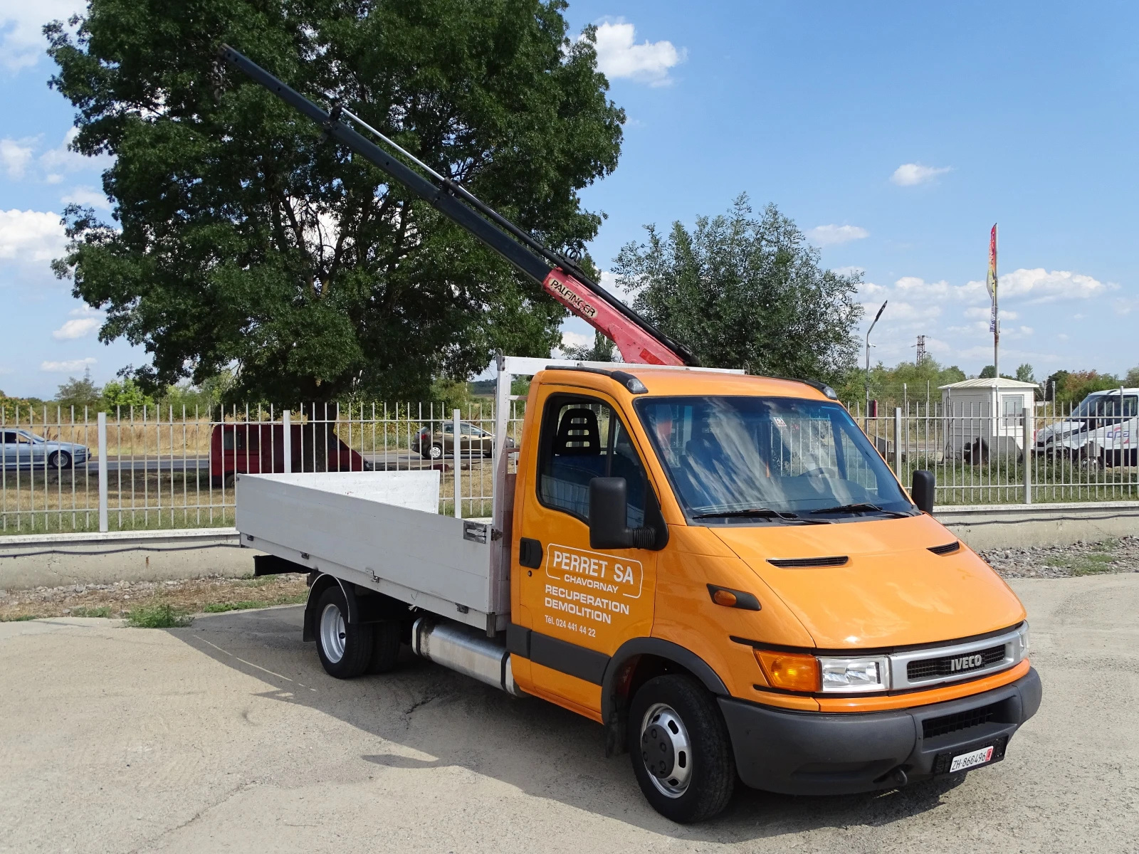 Iveco 35c13 БОРДОВИ С КРАН PALFINGER PC 2300, снимка 3 - Бусове и автобуси - 55837165