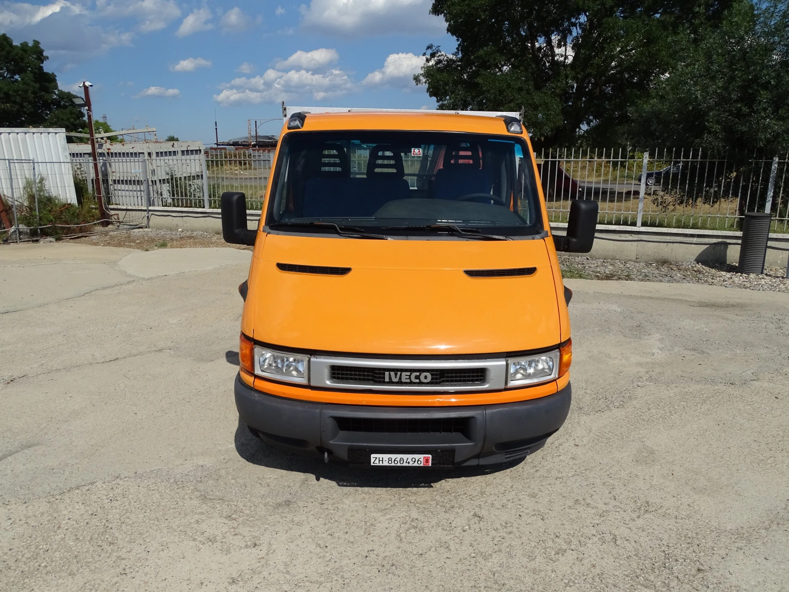 Iveco 35c13 БОРДОВИ С КРАН PALFINGER PC 2300, снимка 11 - Бусове и автобуси - 55837165