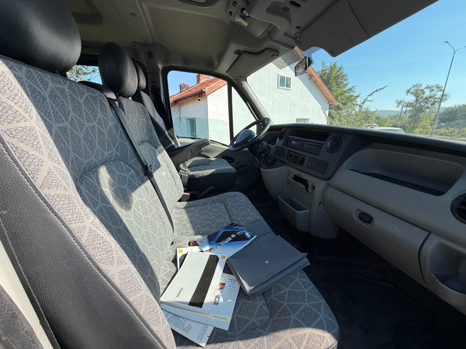Renault Master PRO / 3.0dCi / КЛИМА, снимка 8 - Бусове и автобуси - 56130861