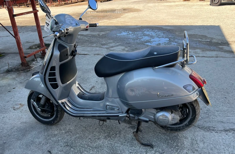 Vespa GTS Обща цена за 2та броя Vespa GTS 300, снимка 5 - Мотоциклети и мототехника - 49375966