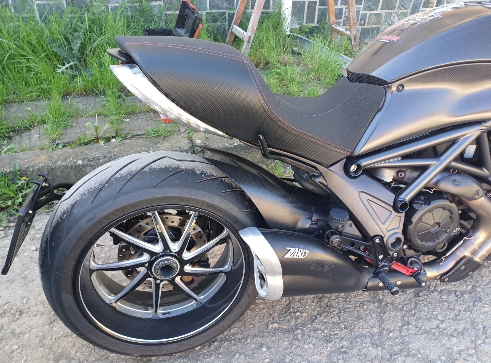 Ducati Diavel Carbon  - изображение 4