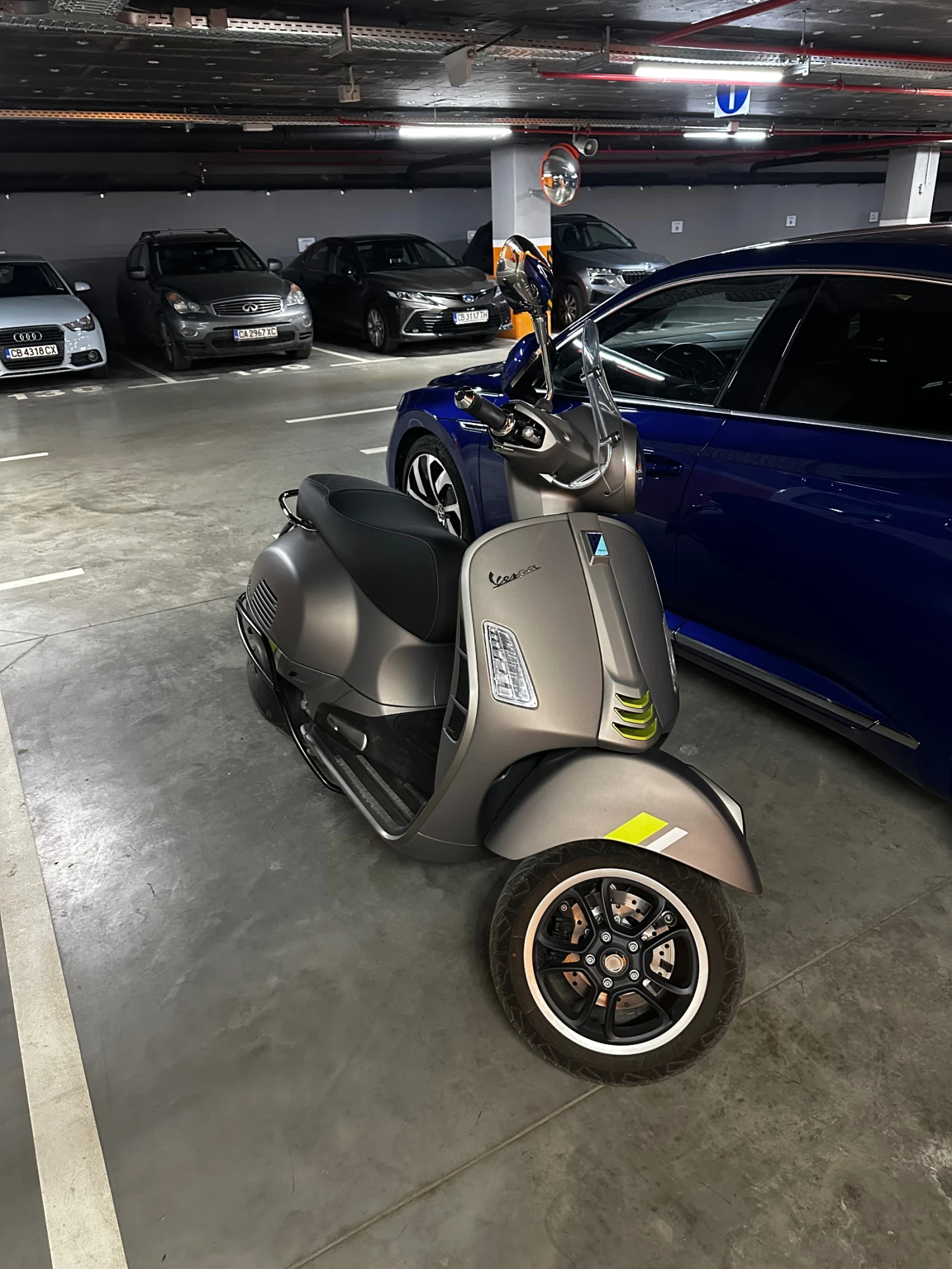 Vespa GTS Supertech 300, снимка 6 - Мотоциклети и мототехника - 53889928