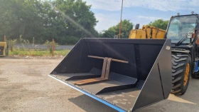 Телескопичен товарач JCB 535-95, снимка 14