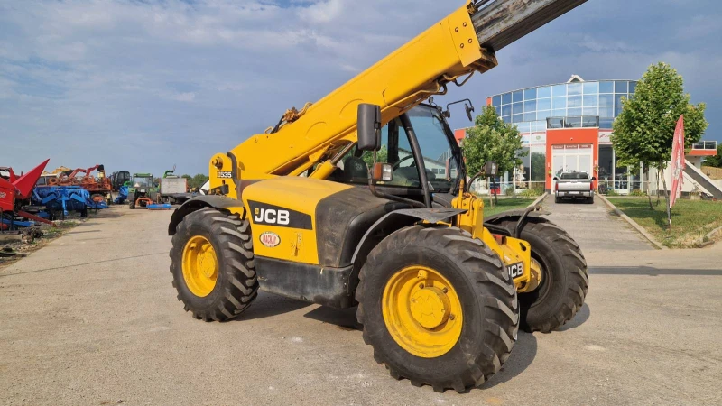 Телескопичен товарач JCB 535-95, снимка 10 - Селскостопанска техника - 51025327