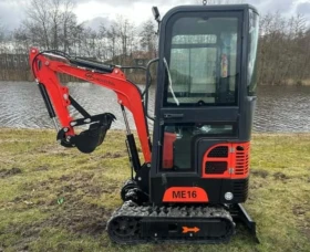 Багер Kubota FF Industry мини багер с кабина - изображение 1