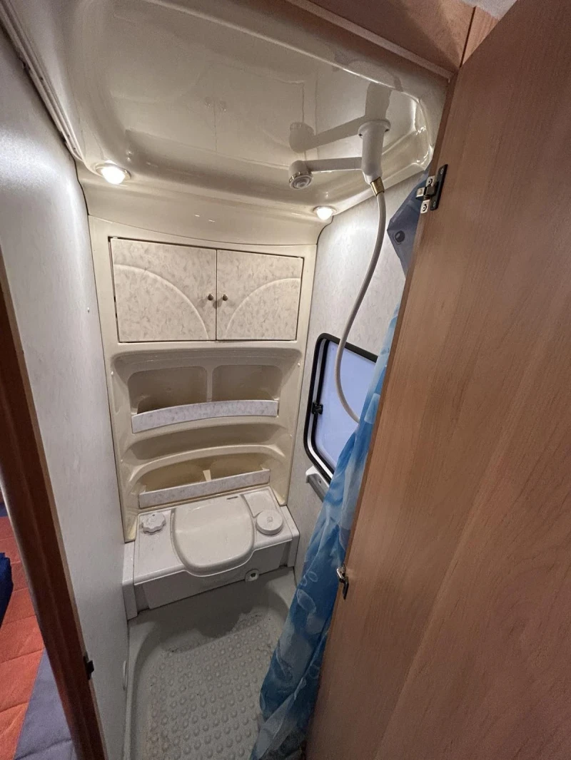 Каравана Hobby, снимка 15 - Каравани и кемпери - 52383060