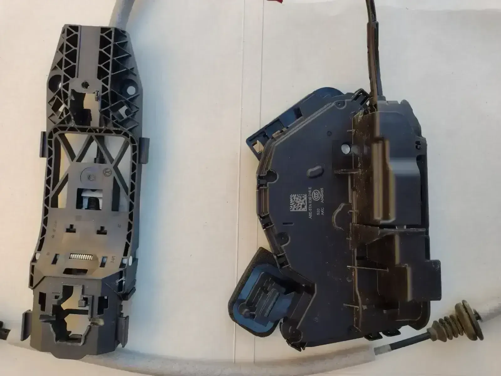 5TA839016E         Volkswagen T-Cross  5TA 839 016 E | Mobile.bg   1