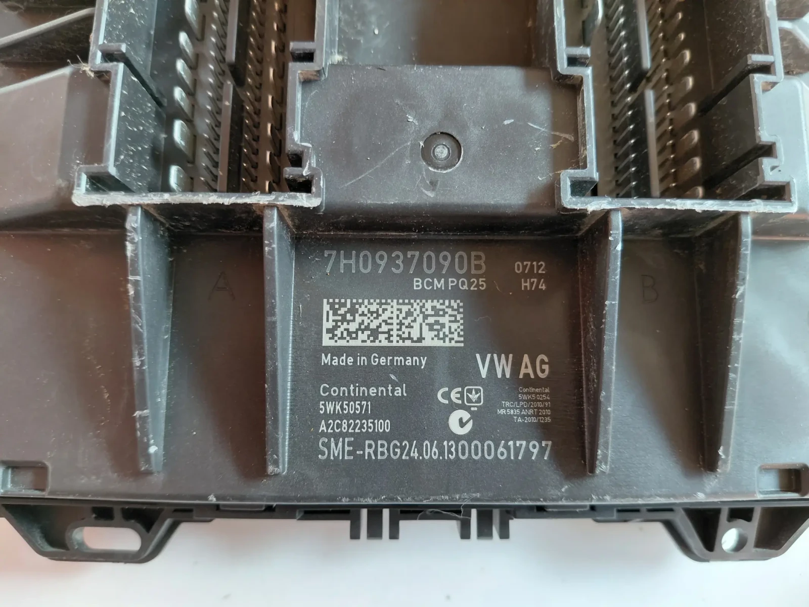7H0937090B  BCM PQ25 модул VW AUDI SEAT SKODA   5WK50571, снимка 2 - Части - 54750620