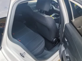 Peugeot 308 1.5BlueHDI EAT8, снимка 9