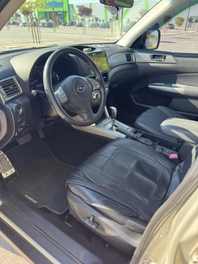 Subaru Forester XS "30 Years Comfort" - Бензин/Газ CarPlay, снимка 5
