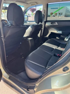 Subaru Forester XS "30 Years Comfort" - Бензин/Газ CarPlay, снимка 12