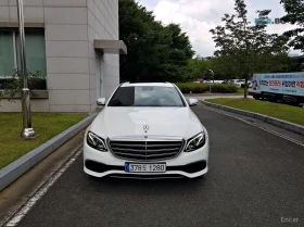 Mercedes-Benz E 220 D 4MATIC EXCLUSIVE Автокредит Цена до България, снимка 1