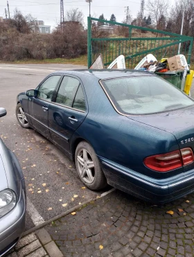 Mercedes-Benz E 320, снимка 2