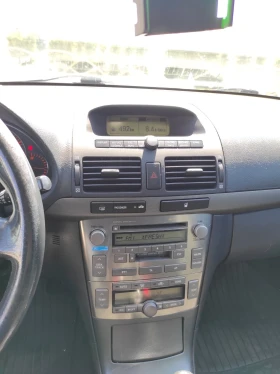 Toyota Avensis  1.8 / | Mobile.bg    16