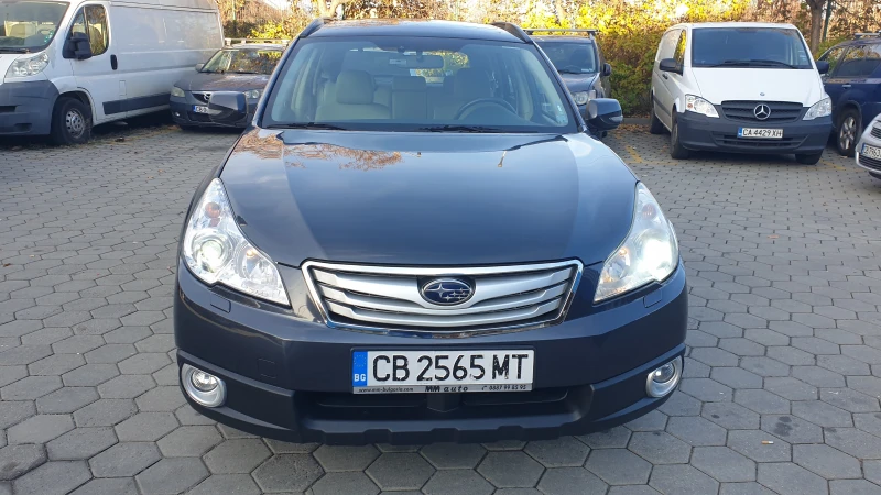 Subaru Outback, снимка 3 - Автомобили и джипове - 48014499