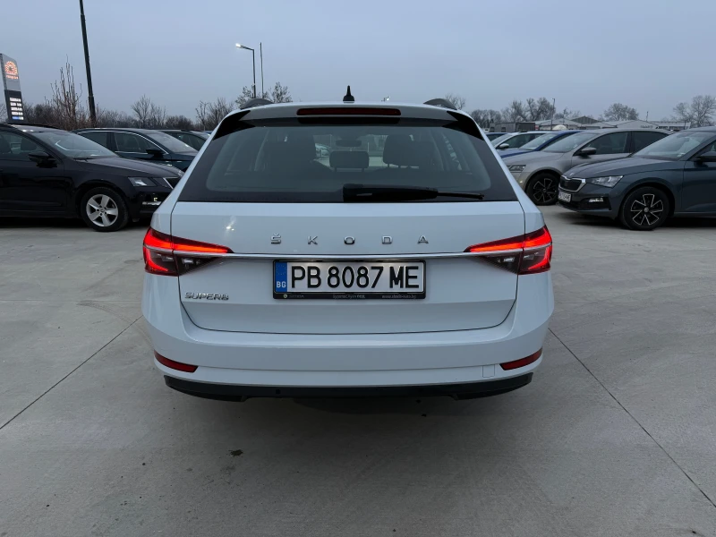 Skoda Superb С-Гаранция-2.0-A/T, снимка 4 - Автомобили и джипове - 49324350