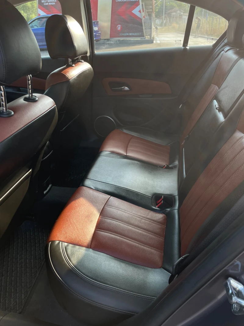 Chevrolet Cruze, снимка 10 - Автомобили и джипове - 52409506