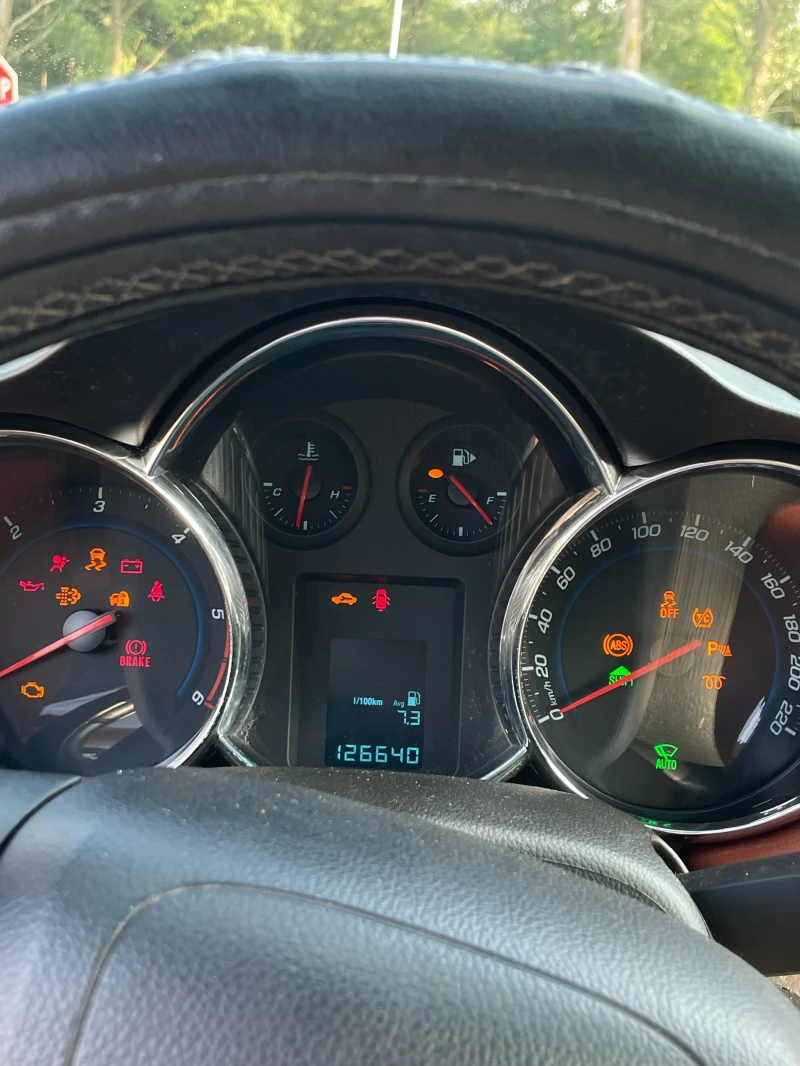 Chevrolet Cruze, снимка 9 - Автомобили и джипове - 52409506