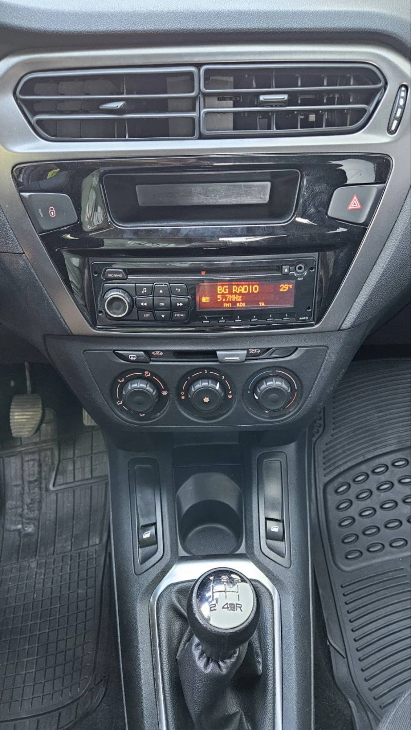 Peugeot 301 1.2, снимка 12 - Автомобили и джипове - 51974182