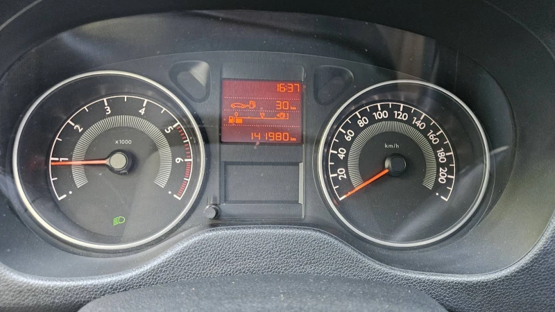 Peugeot 301 1.2, снимка 13 - Автомобили и джипове - 51974182