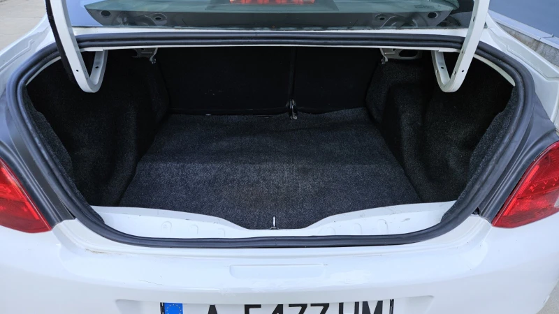 Peugeot 301 1.2, снимка 11 - Автомобили и джипове - 51974182