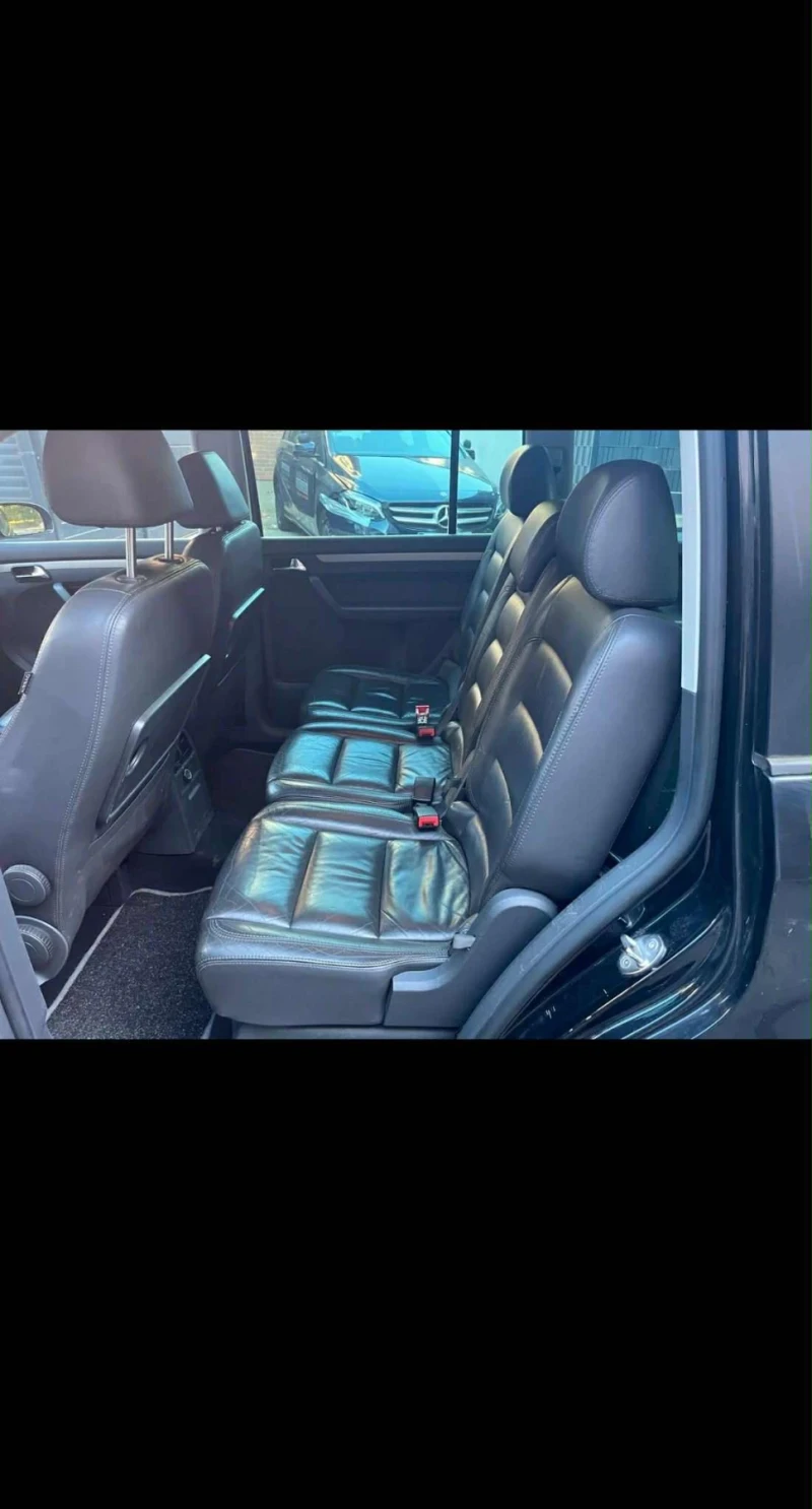 VW Touran, снимка 5 - Автомобили и джипове - 52526701