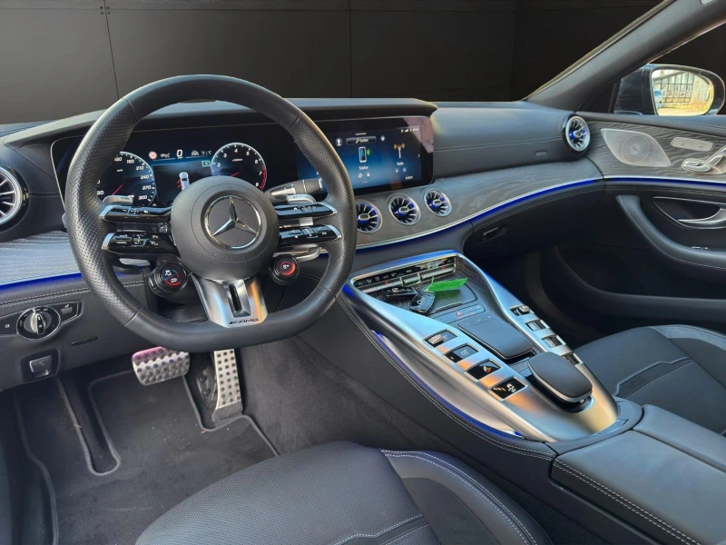 Mercedes-Benz AMG GT 53/4-MATIC/NIGHT/PANO/BURM/360/, снимка 10 - Автомобили и джипове - 52838933