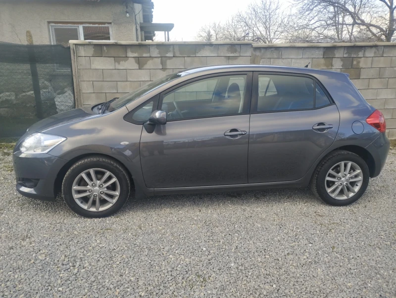 Toyota Auris 1.4-D4D, снимка 3 - Автомобили и джипове - 52958762