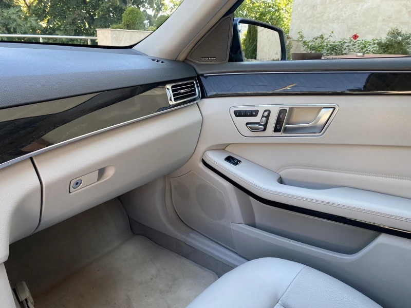 Mercedes-Benz E 350, снимка 10 - Автомобили и джипове - 53052802