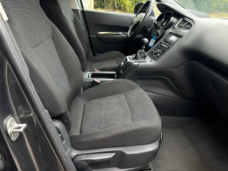 Peugeot 5008 1.6 I * 7 места , снимка 11 - Автомобили и джипове - 53148615
