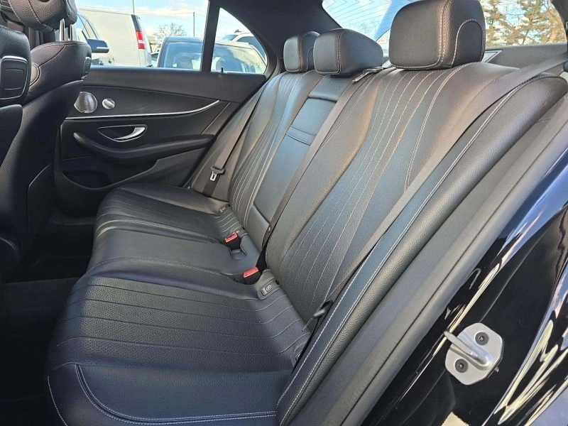 Mercedes-Benz E 300 4MATIC* BURMESTER* ПОДГРЕВ* 360КАМЕРА* КЕЙЛЕС* , снимка 9 - Автомобили и джипове - 53276790