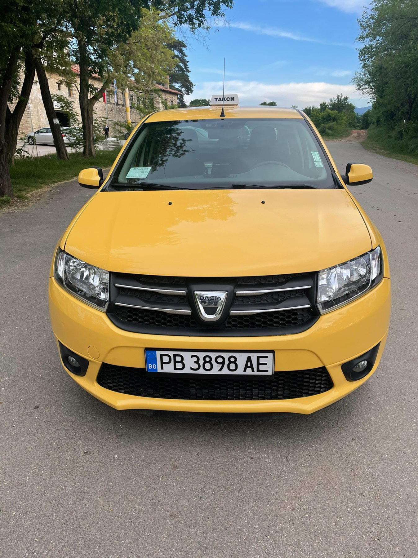 Dacia Logan 0.9tci - изображение 1