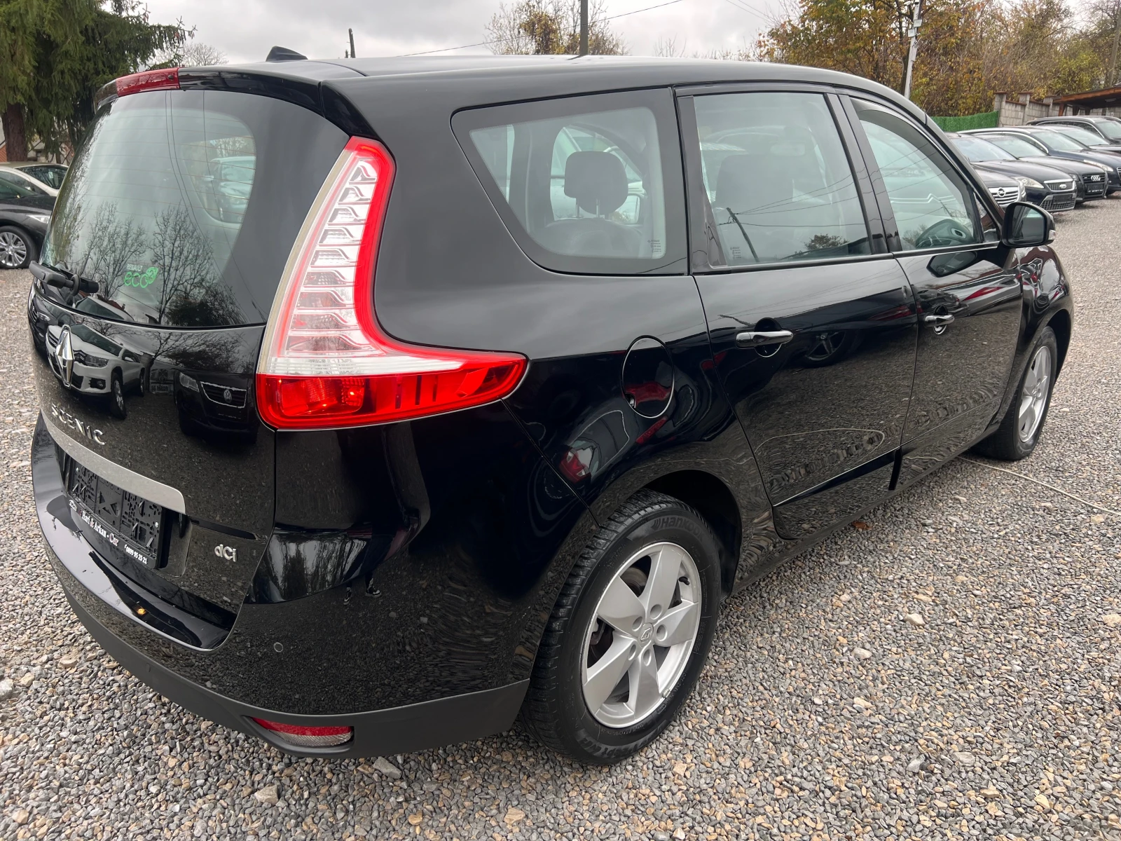 Renault Scenic 1.5DCI-ЕВРО 5В-7 МЕСТЕН-НАВИ-КАМЕРА-6 СКОРОСТИ - изображение 6