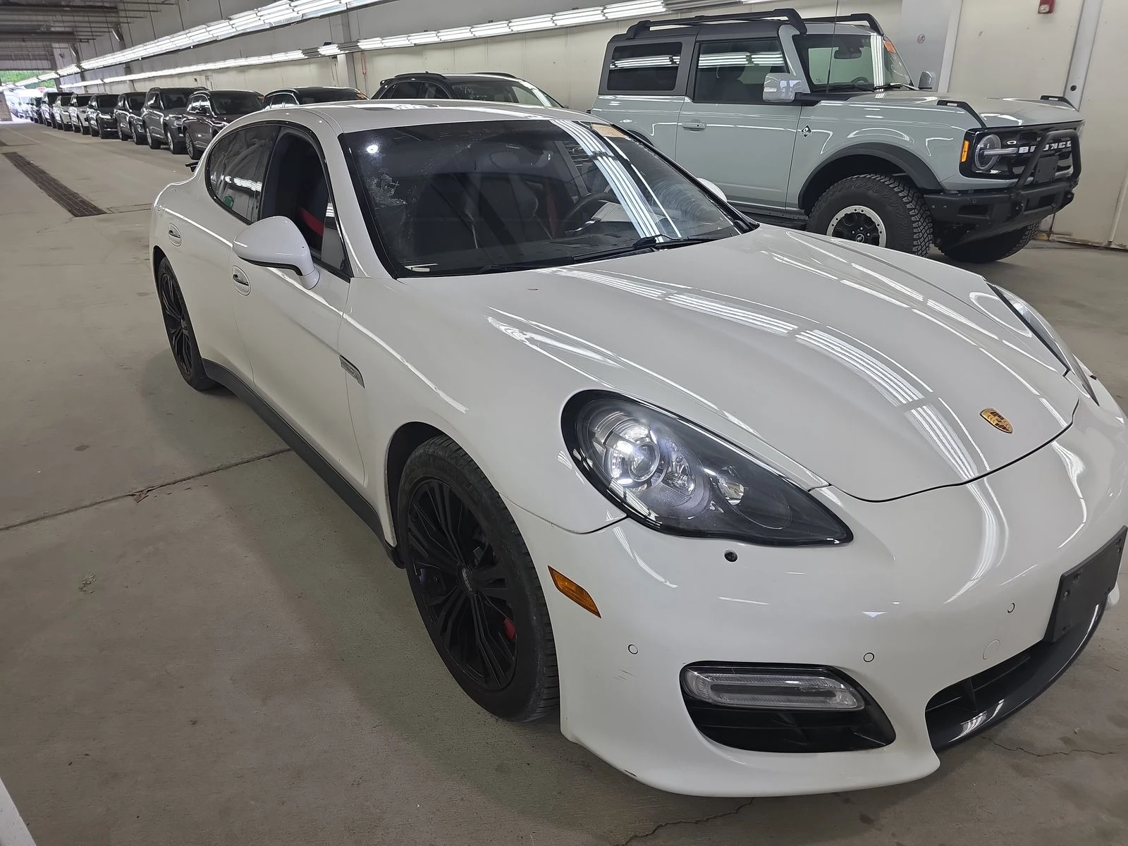 Porsche Panamera GTS* 4.8* BURMASTER* LANE ASSIST* DISTRO* АЛКАНТАР - изображение 3