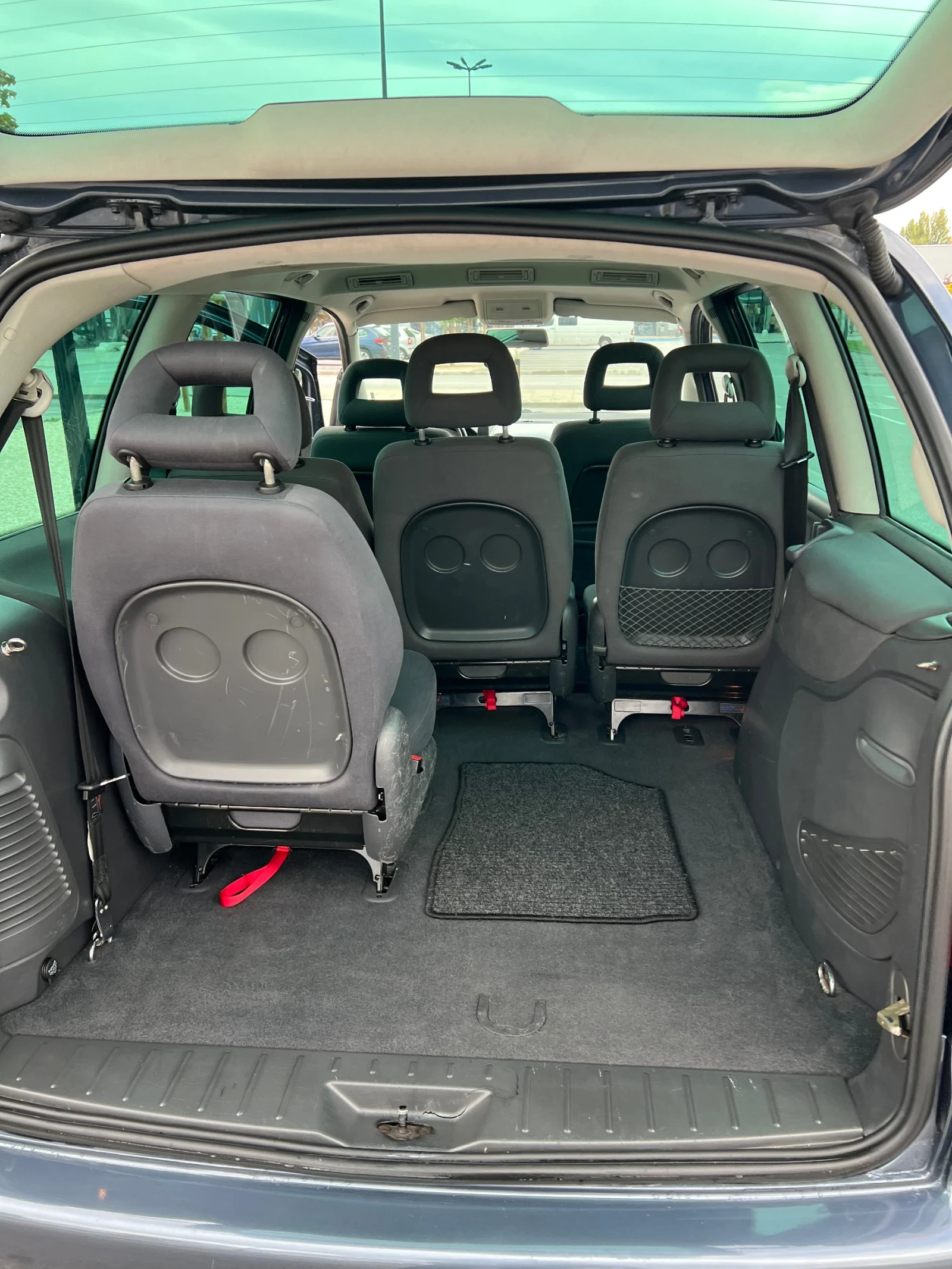VW Sharan  - изображение 7