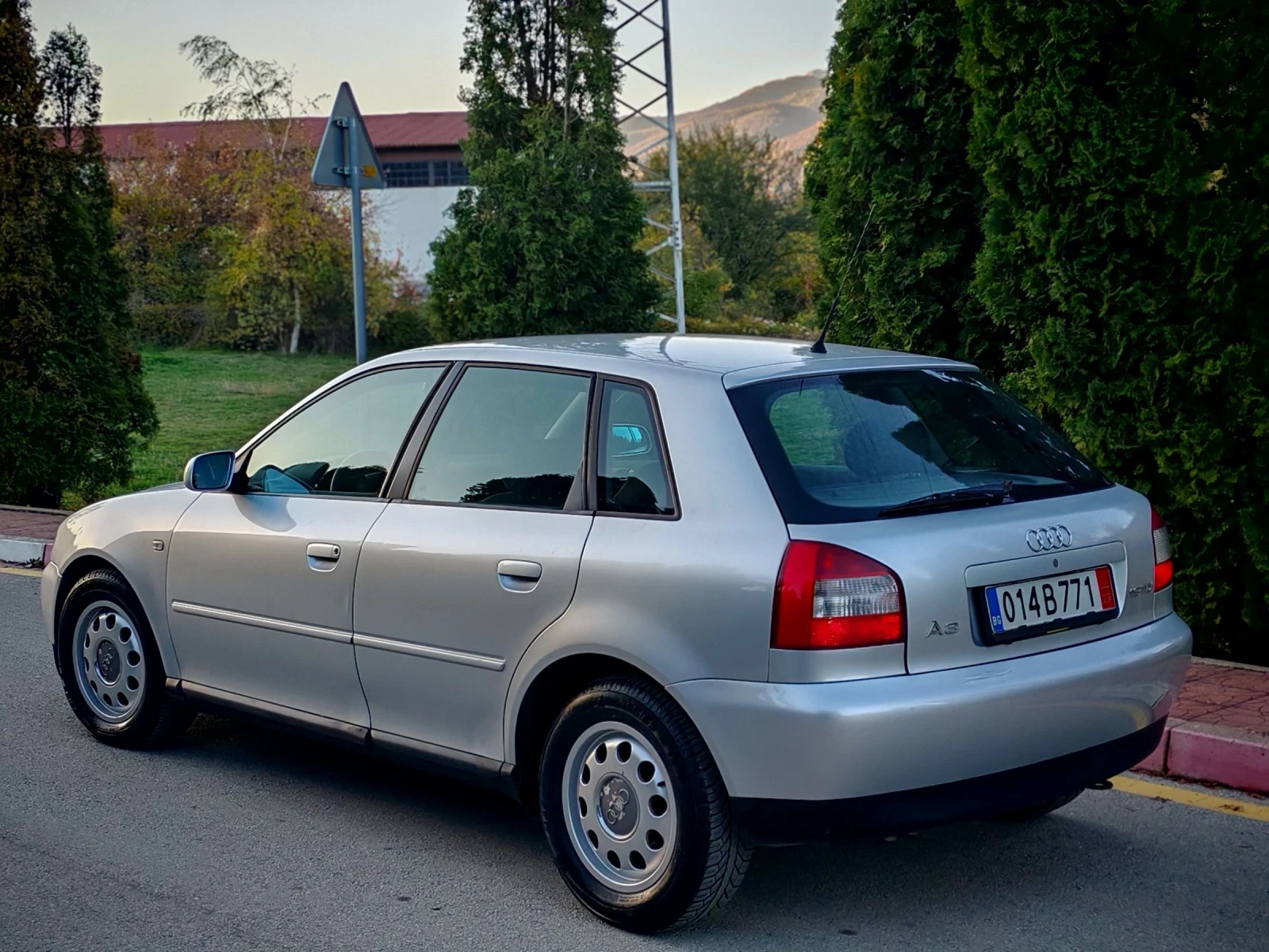 Audi A3 1.9TDI(90)* FACELIFT* НОВ ВНОС*  - изображение 4