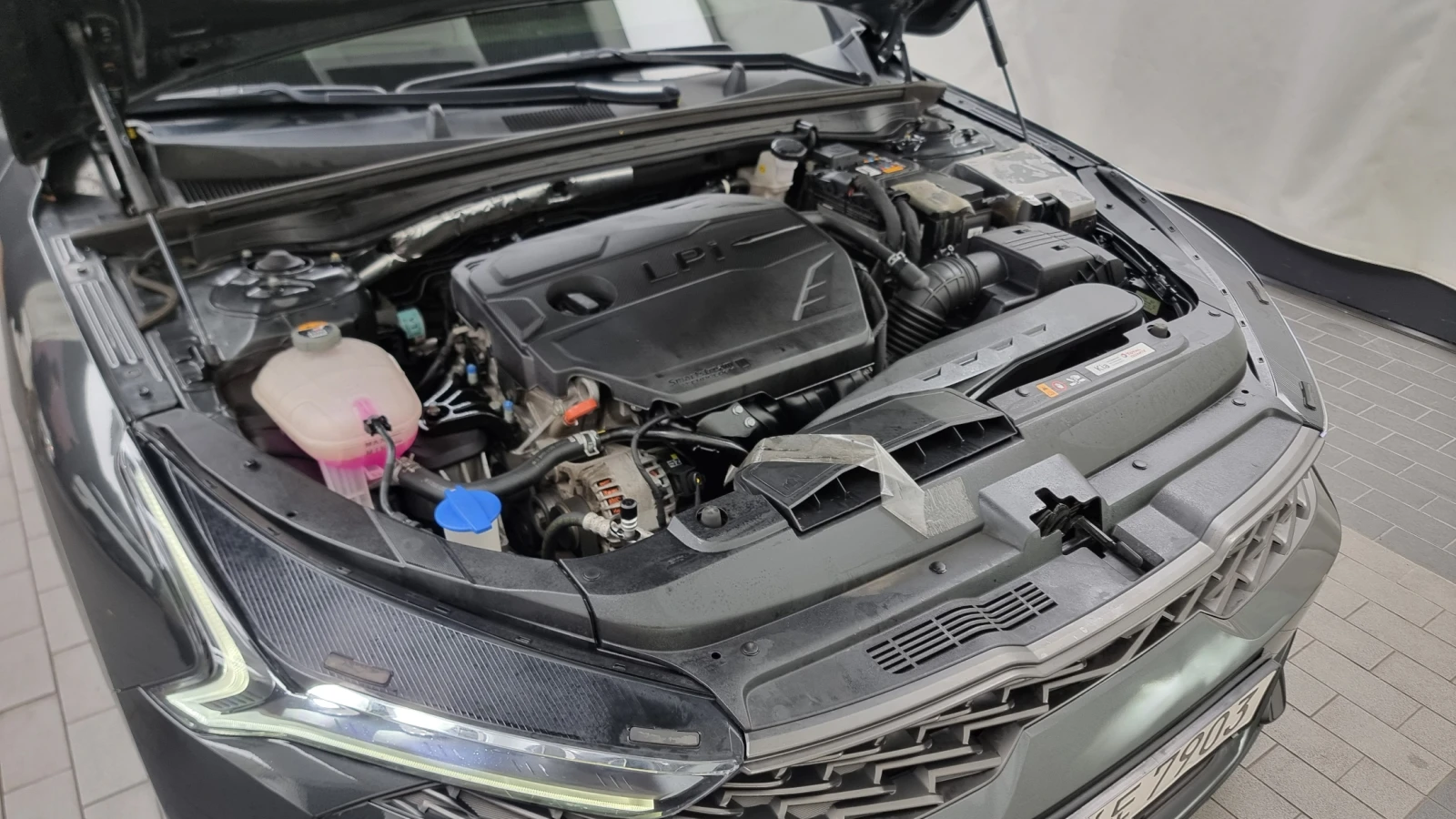 Kia K5 2.0LPI STANDARD  - изображение 6