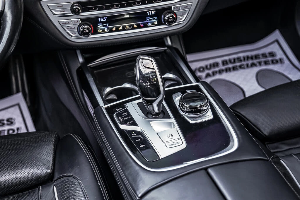 BMW 750 i xDrive* HeadUp * * A���������* (���� �� ��) | Mobile.bg � ����������� 15