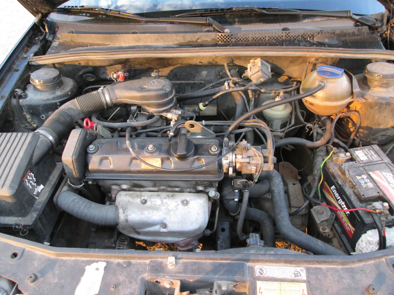 VW Golf, снимка 12 - Автомобили и джипове - 53865535