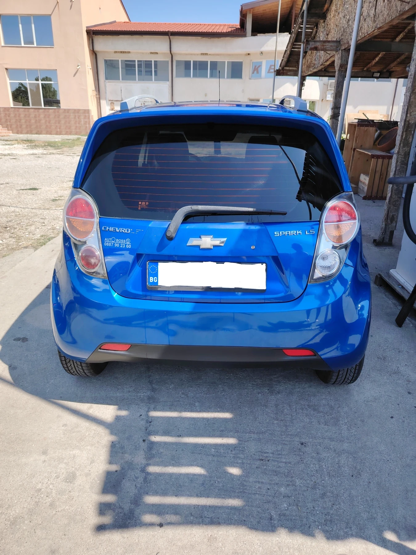 Chevrolet Spark, снимка 3 - Автомобили и джипове - 53921402
