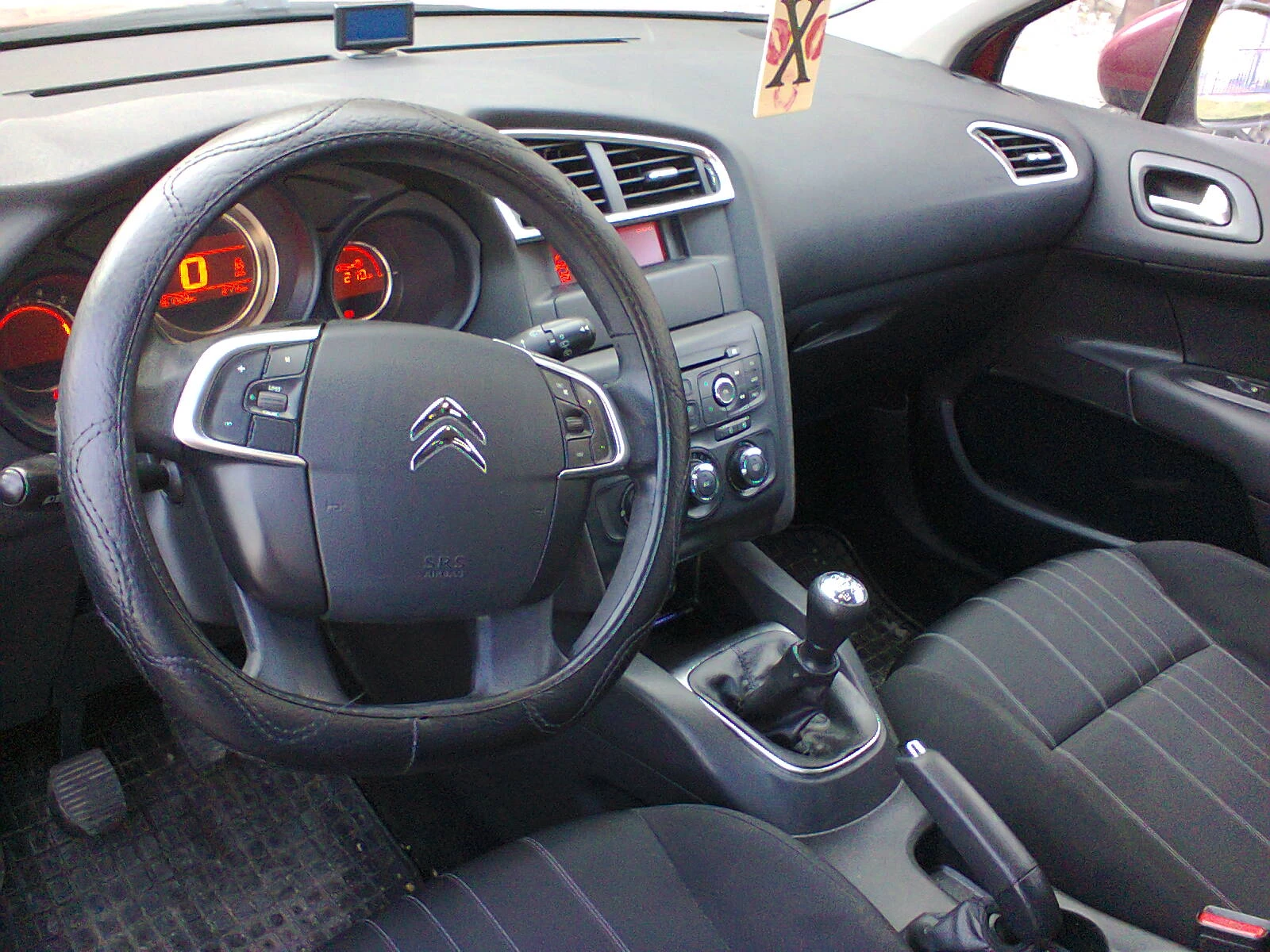 Citroen C4 1.4 i - EURO 5, снимка 10 - Автомобили и джипове - 54020612