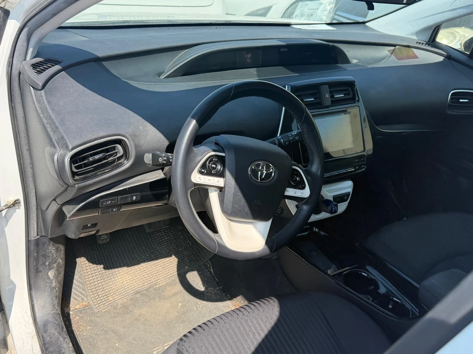 Toyota Prius 153700км* 1.8 HYBRID 122hp* КАМЕРА* ЛЕД* , снимка 14 - Автомобили и джипове - 54140906
